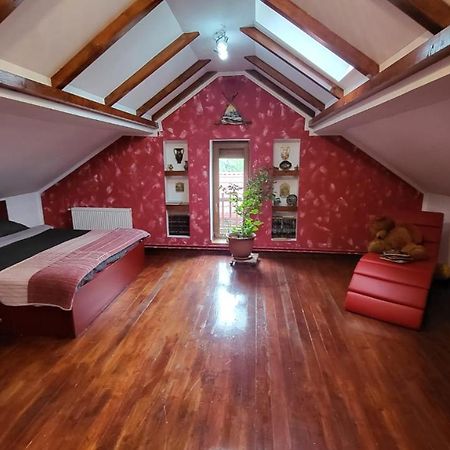 Villa Casa In Oradea ! Exterior foto