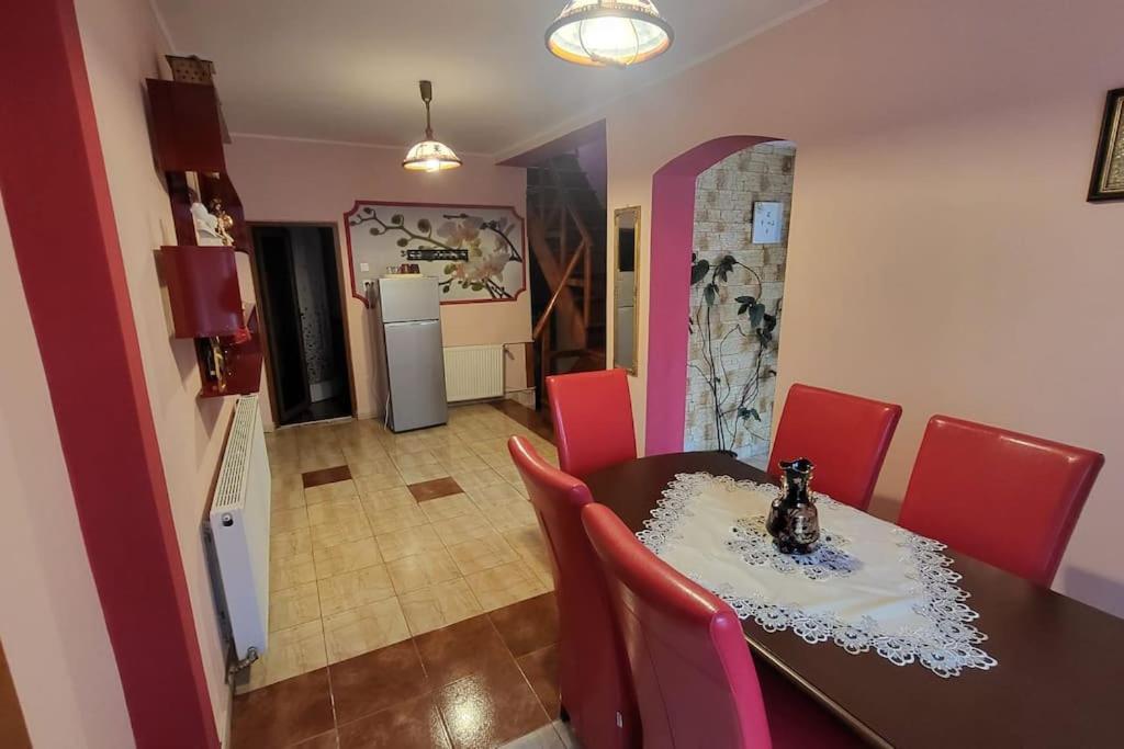 Villa Casa In Oradea ! Exterior foto